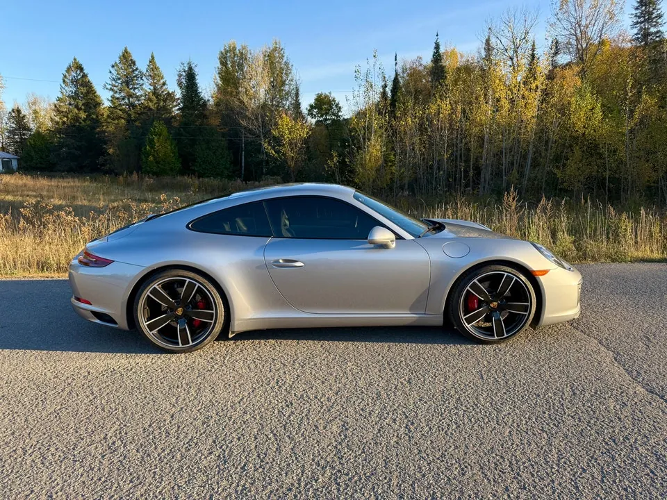 Porsche 911 Carrera S 2018 photo 5