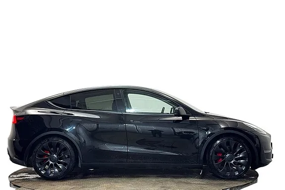 Tesla Model Y 2024 photo 5