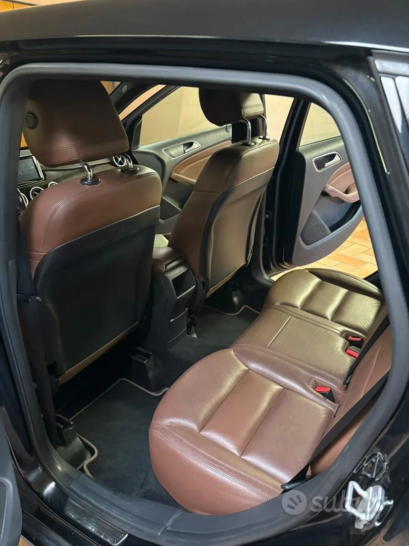 Mercedes-Benz Cl B 2013 photo 5