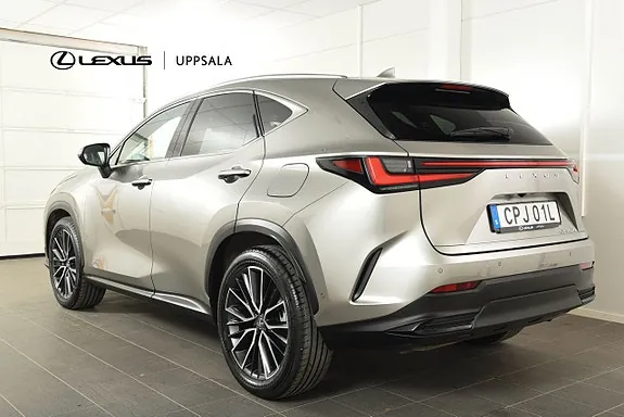 Lexus Nx450H+ 2023 photo 2