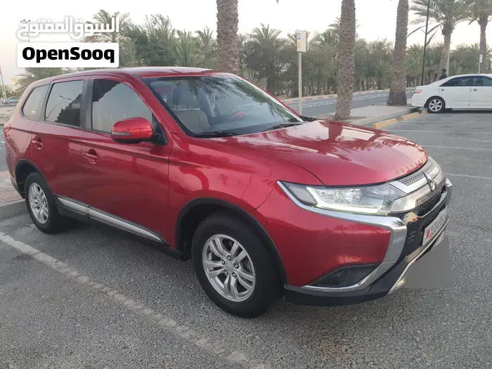 Mitsubishi Outlander 2020 photo 2