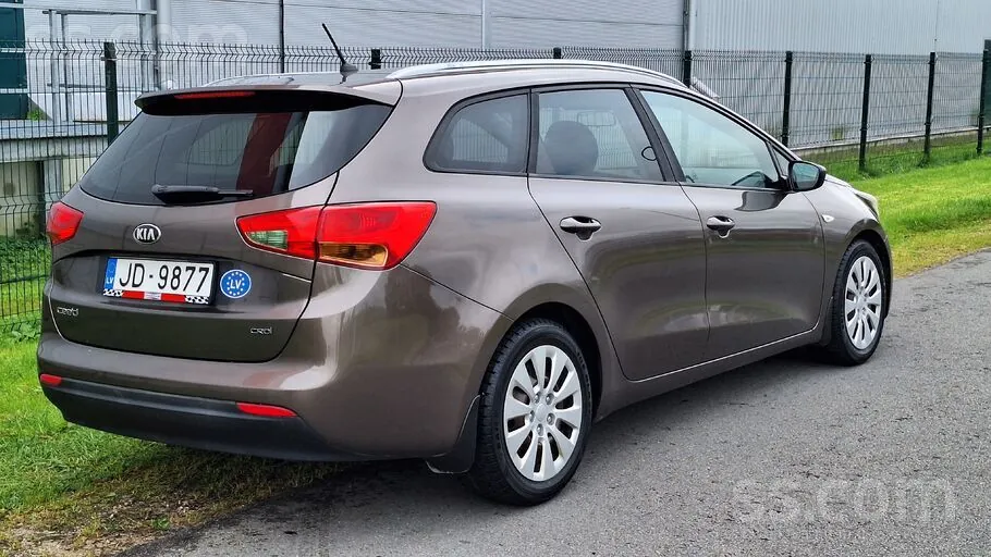 Kia Ceed 2013 photo 3