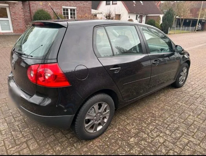 Volkswagen Golf V