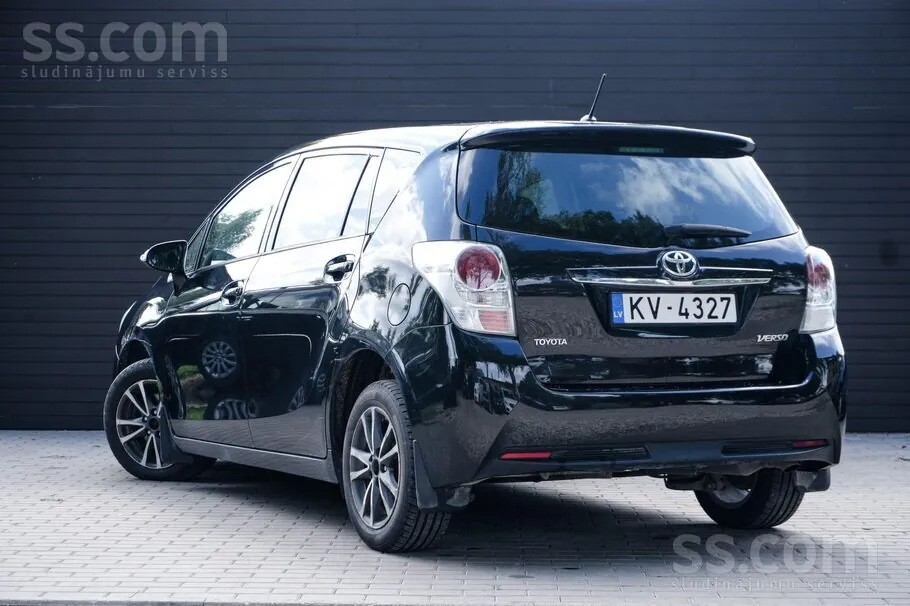 Toyota Verso 2014 photo 4