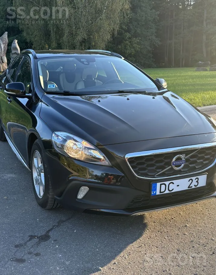 Volvo V40 2013 photo 5
