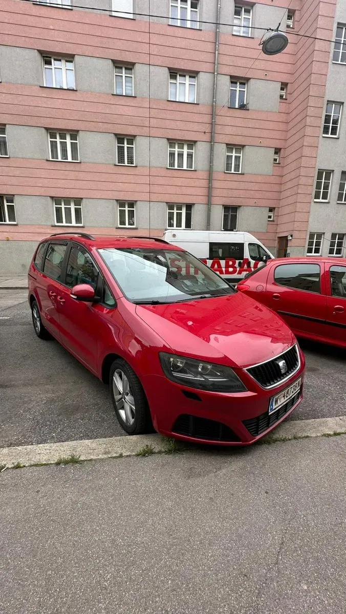 Seat Alhambra 2014 photo 2