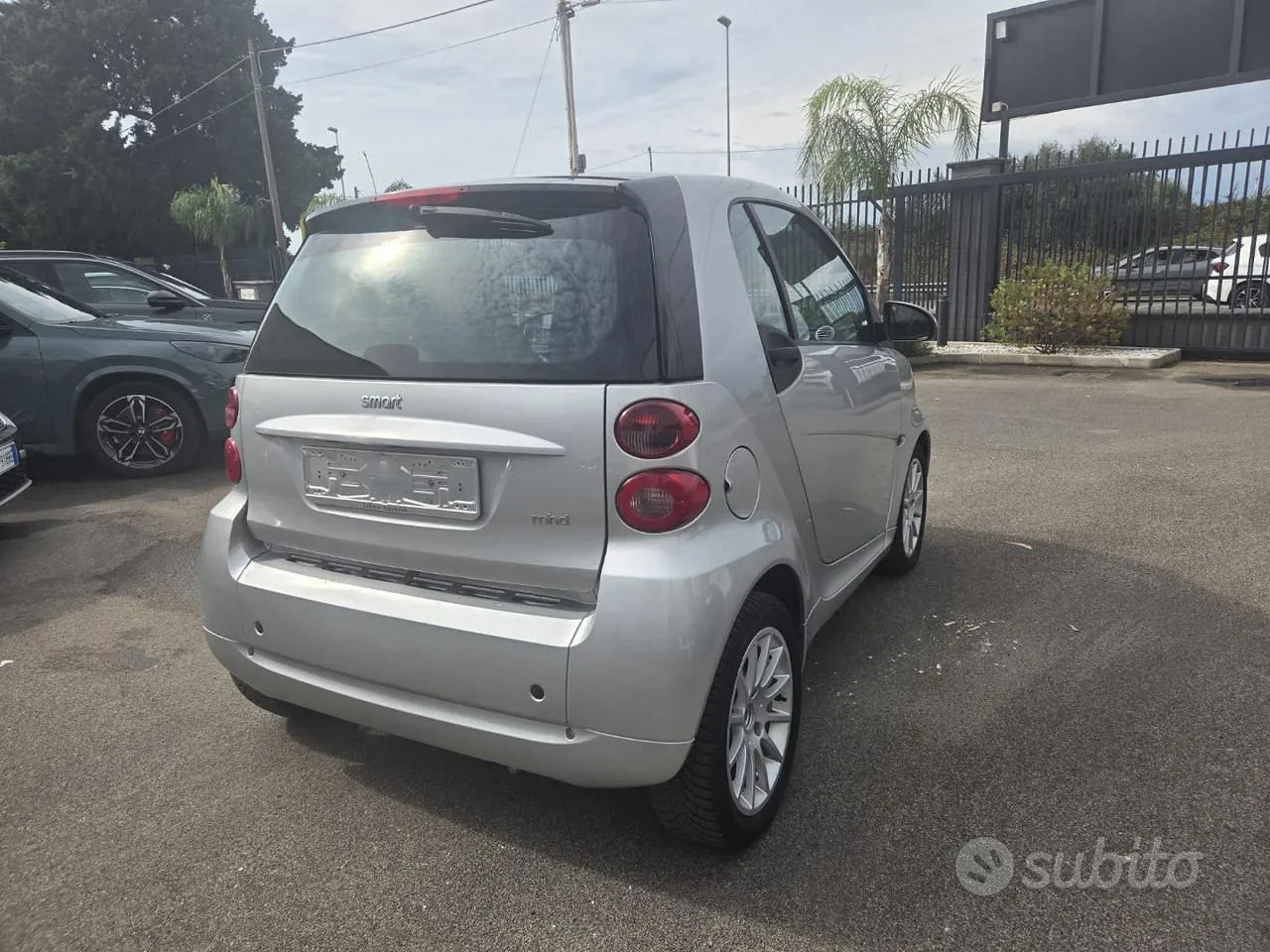 Smart Fortwo 2010 photo 3
