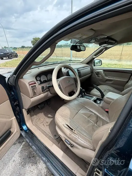 Jeep Grand Cherokee 2003 photo 4