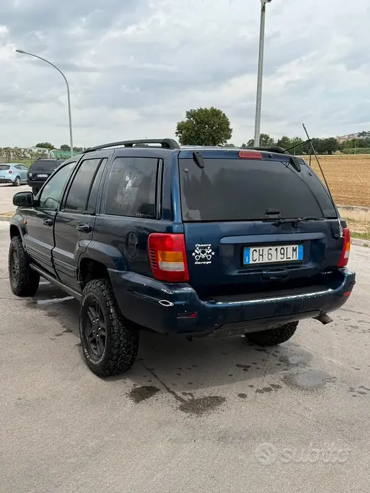 Jeep Grand Cherokee 2003 photo 3