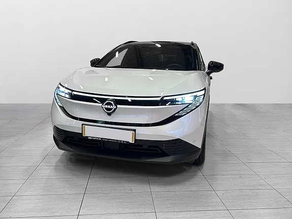 Nissan Leaf 2026 photo 2