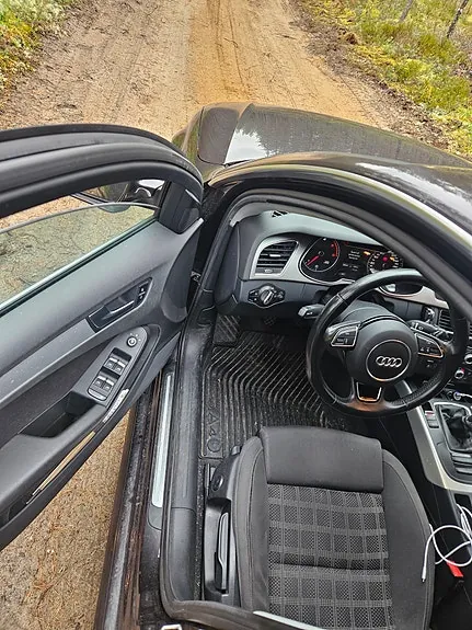 Audi A4 2013 photo 2