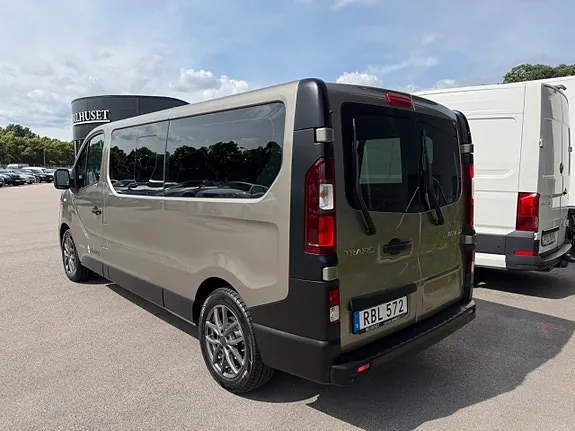 Renault Trafic 2016 photo 3