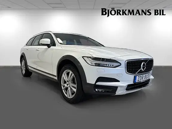 Volvo V90 Cross Country 2018 photo 3