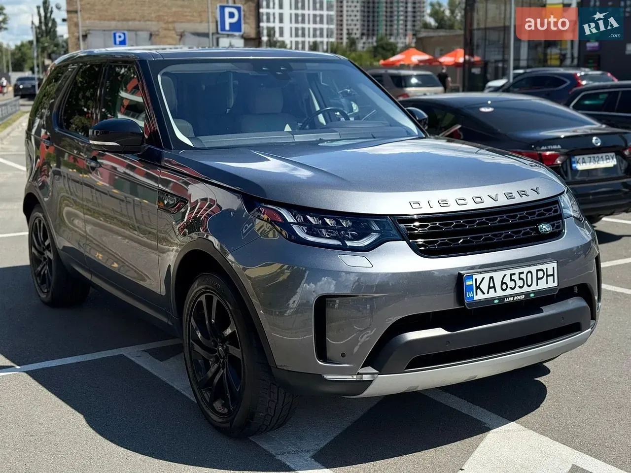 Land Rover Discovery 2018 photo 3