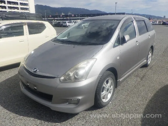 Toyota Wish 2007 photo 2