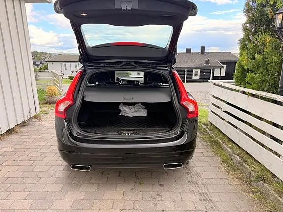 Volvo V60 2018 photo 4