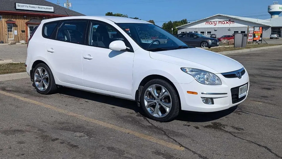 Hyundai Elantra 2012 photo 3