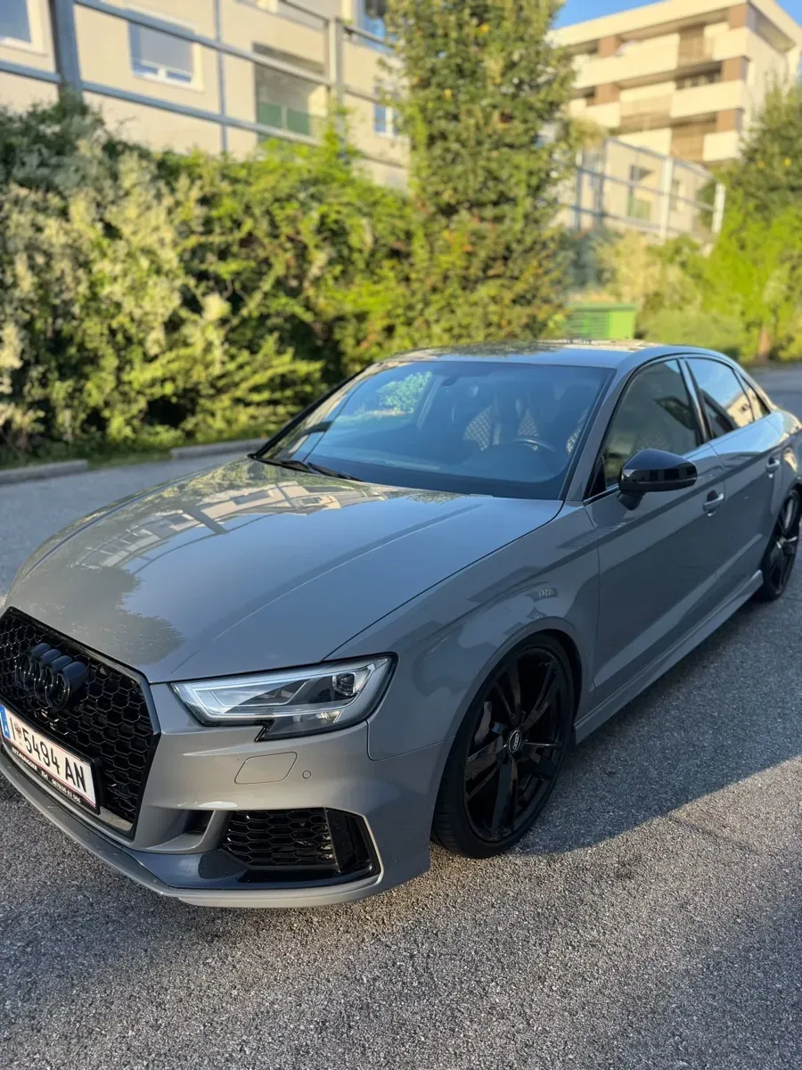Audi A3 2018 photo 2