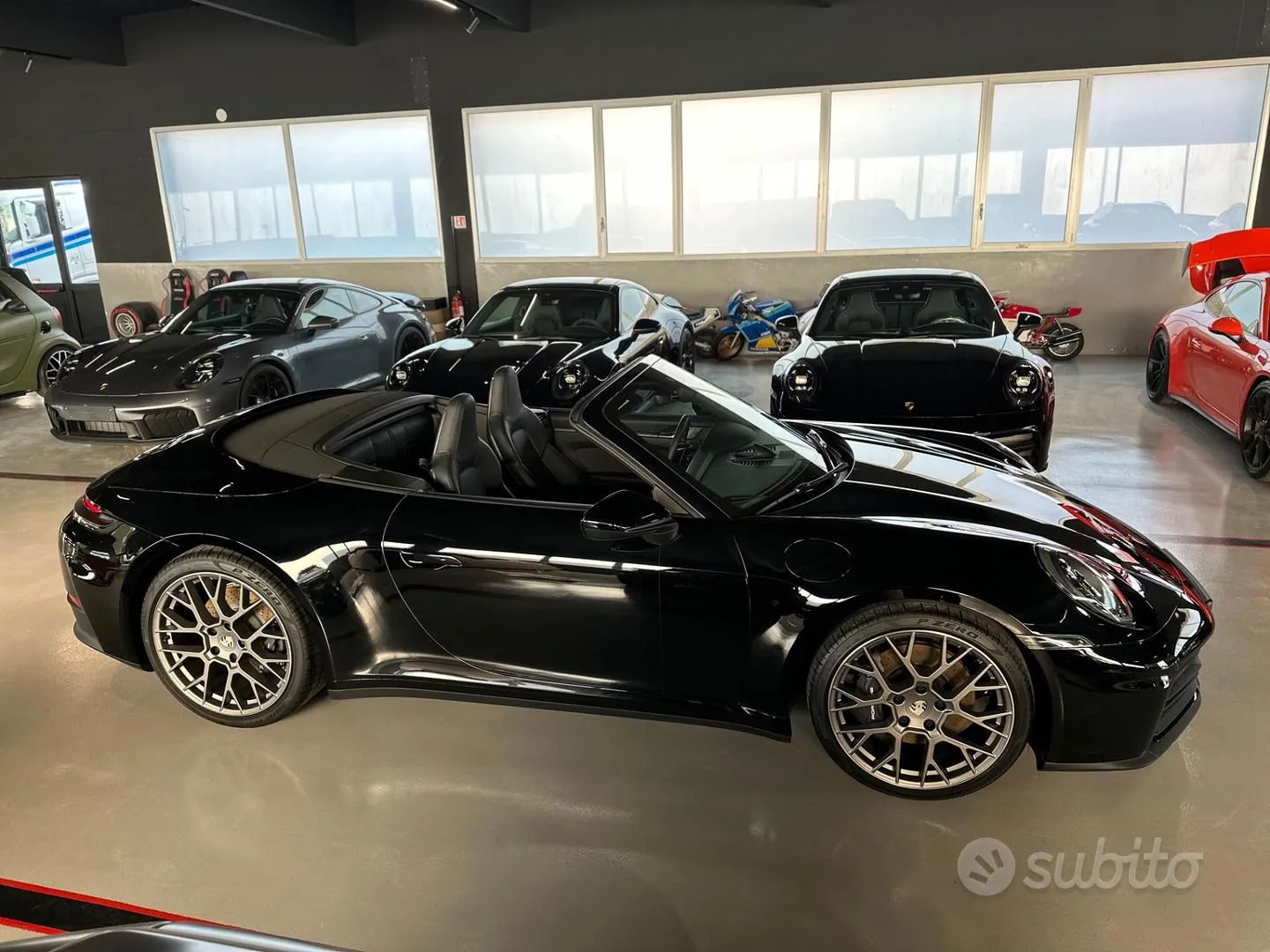 Porsche 911 2025 photo 5