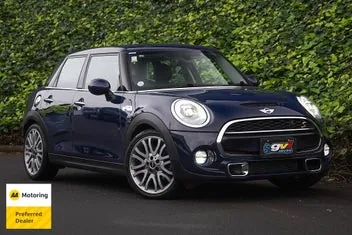 Mini Cooper 2015 photo 2