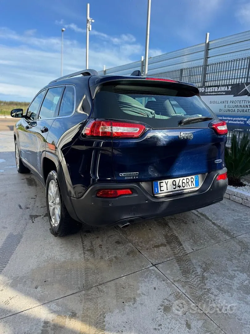 Jeep Cherokee 2015 photo 4
