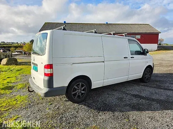 Volkswagen Transporter 2011 photo 5