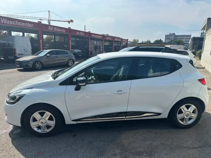 Renault Clio 2013 photo 2