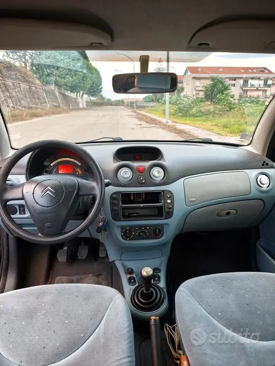Citroen C3 2003 photo 4
