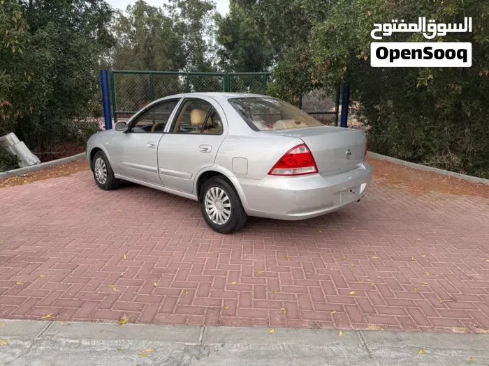 Nissan Sunny 2010 photo 3