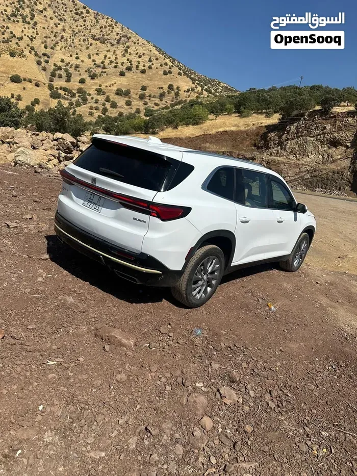 Buick Enclave 2025 photo 3