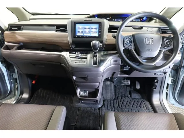 Honda Freed G 2023 photo 4