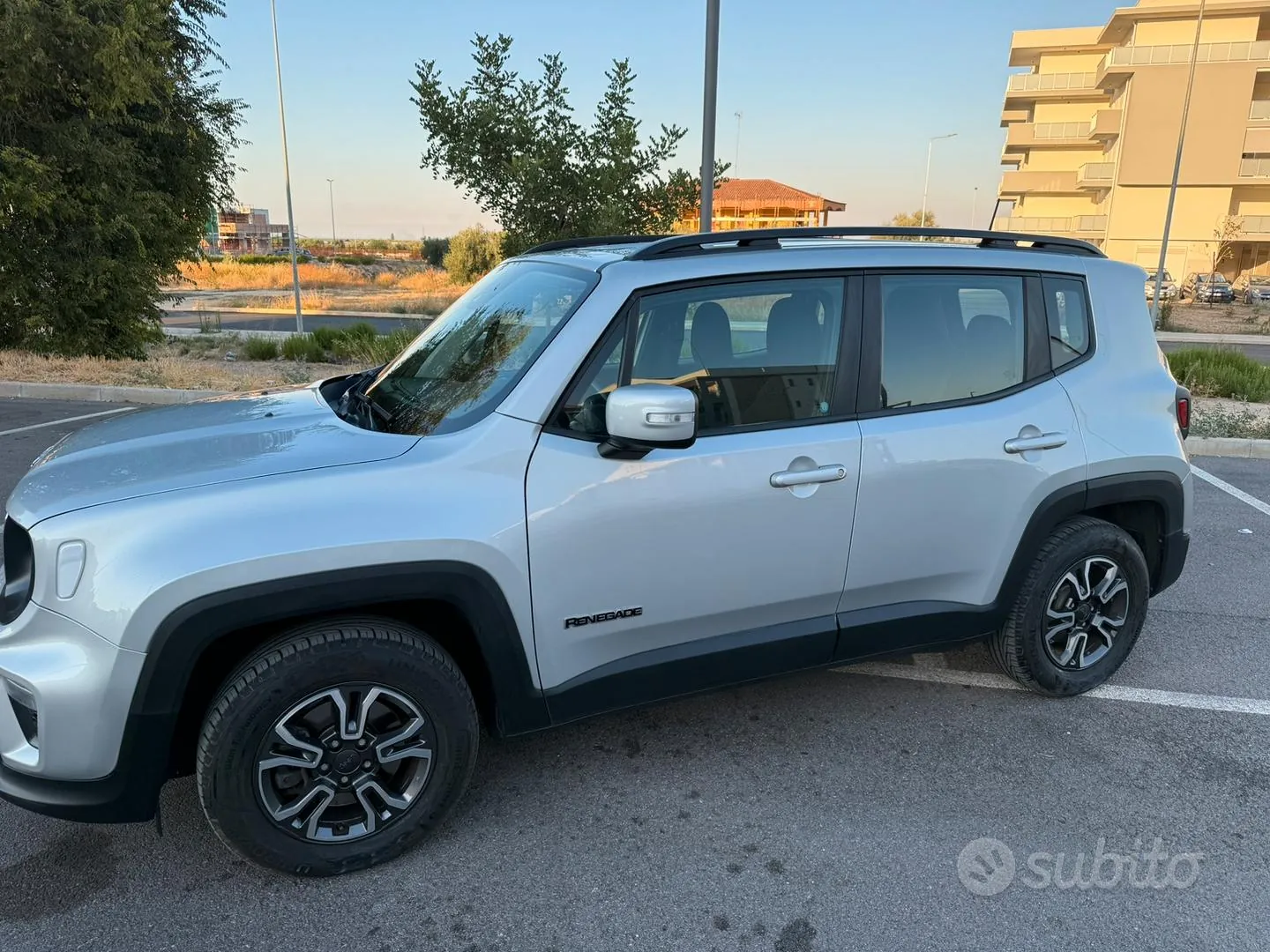 Jeep Renegade 2018 photo 2