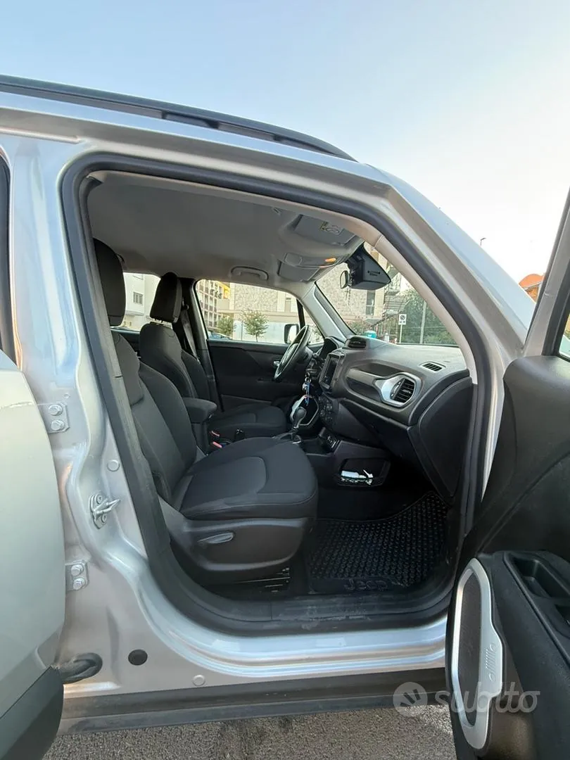 Jeep Renegade 2018 photo 5
