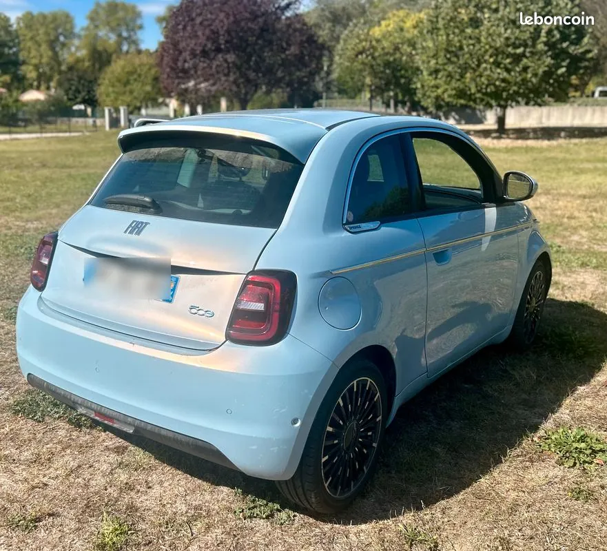 Fiat 500C 2023 photo 2