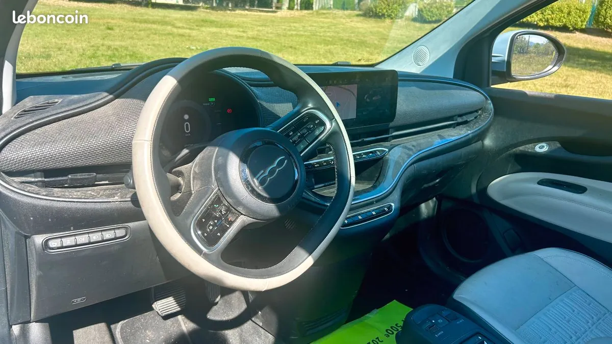 Fiat 500C 2023 photo 3
