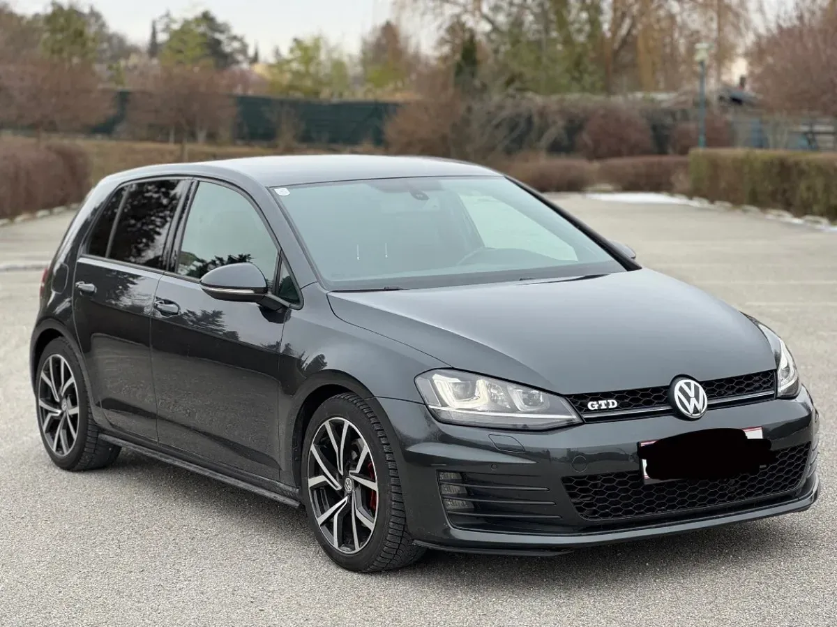 Volkswagen Golf 2014 photo 2