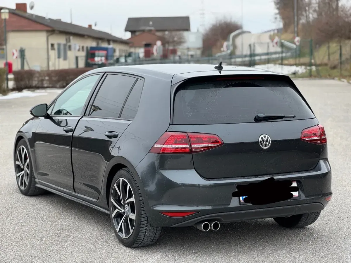 Volkswagen Golf 2014 photo 3