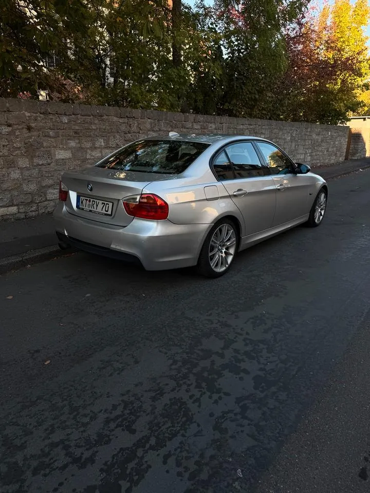 BMW 320D E90