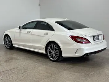 Mercedes-Benz Cls 500 2017 photo 3