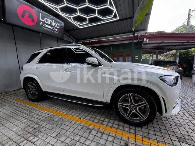 Mercedes-Benz Gle 300D 2019 photo 4