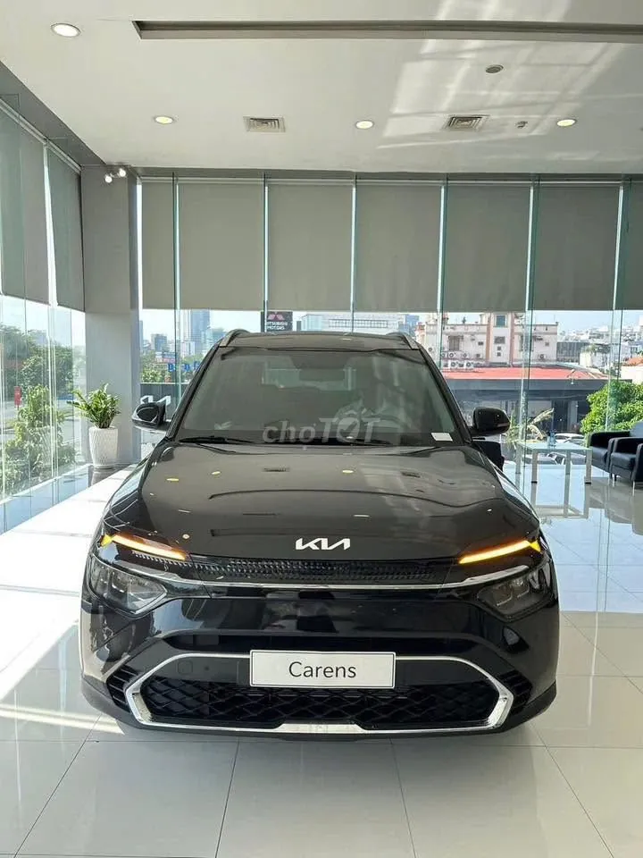 Kia Carens 2025 photo 4