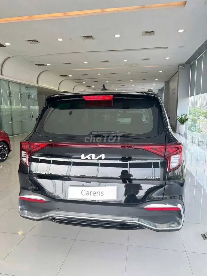 Kia Carens 2025 photo 5
