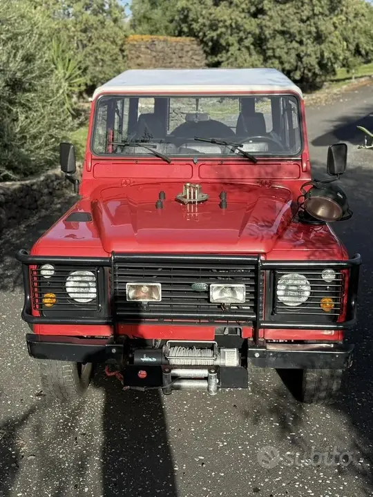 Land Rover Defender 90 2026 photo 5