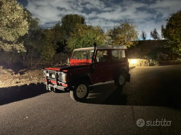 Land Rover Defender 90 2026 photo 4