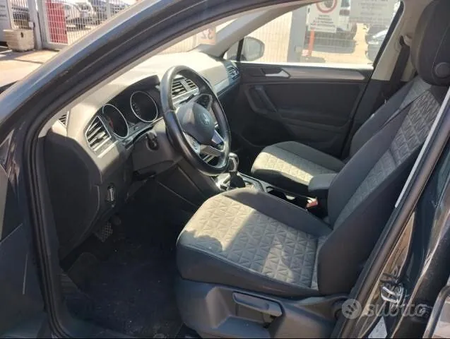 Volkswagen Tiguan 2021 photo 3