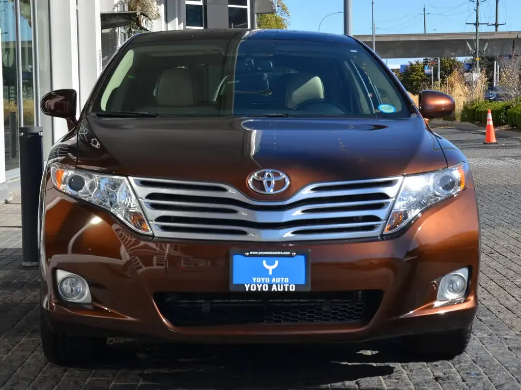 Toyota Venza 2011 photo 2