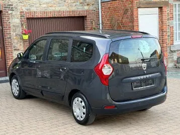 Dacia Lodgy 2014 photo 2