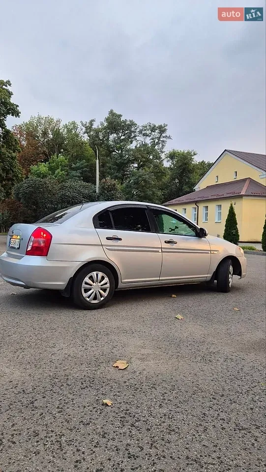 Hyundai Accent 2008 photo 5