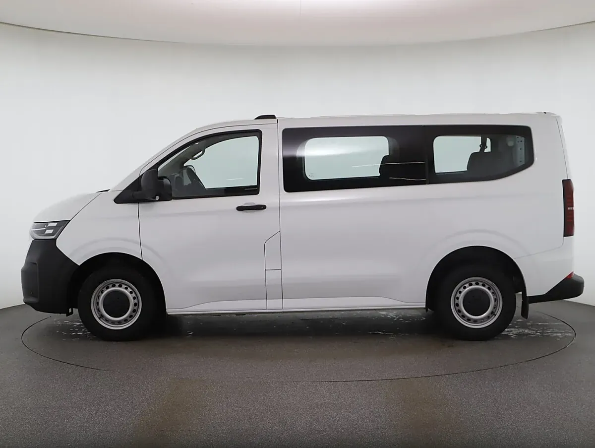 Volkswagen T7 2025 photo 2