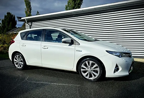 Toyota Auris 2013 photo 5